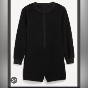 Old navy fleece romper pj’s medium navy blue color